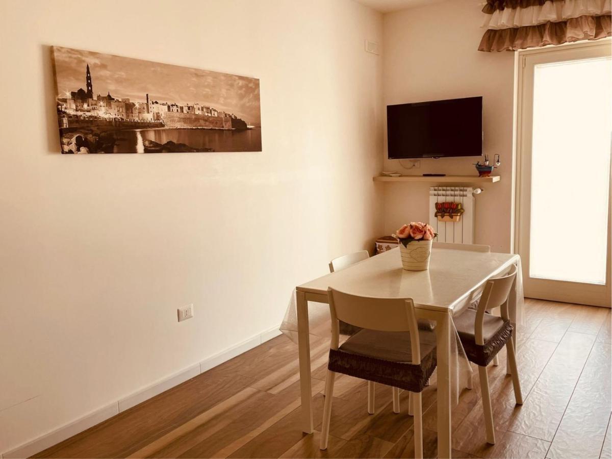 La Casa Dei Coralli - Puglia Mia Apartments โมโนโปลี ภายนอก รูปภาพ