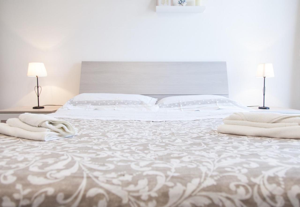 La Casa Dei Coralli - Puglia Mia Apartments โมโนโปลี ภายนอก รูปภาพ